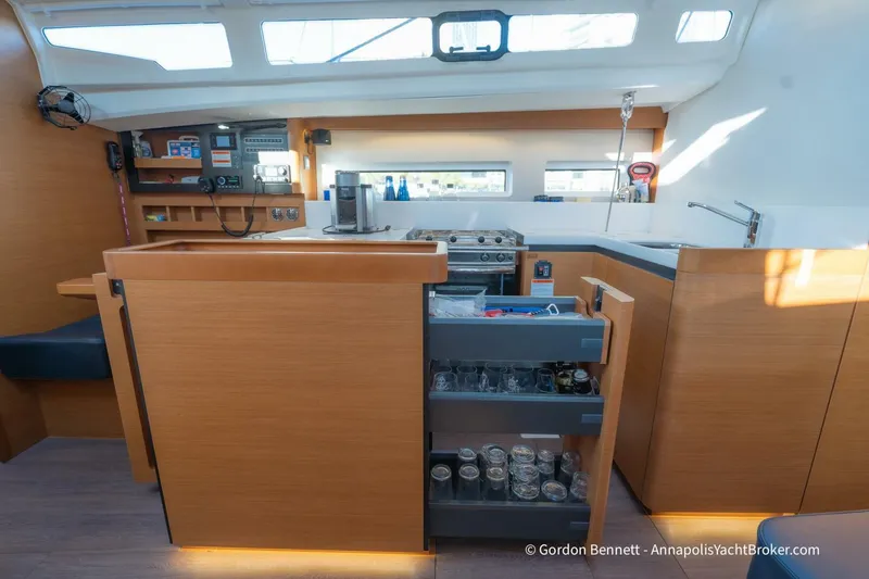 Slide: The Image of Jeanneau Sun Odyssey 440 2022 - 5637410