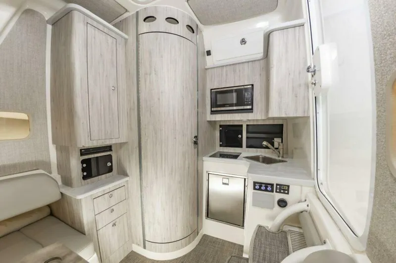 Slide: The Image of 9774d7b4 8017 4b9c 9d01 1172ad4c7034 - 5889613