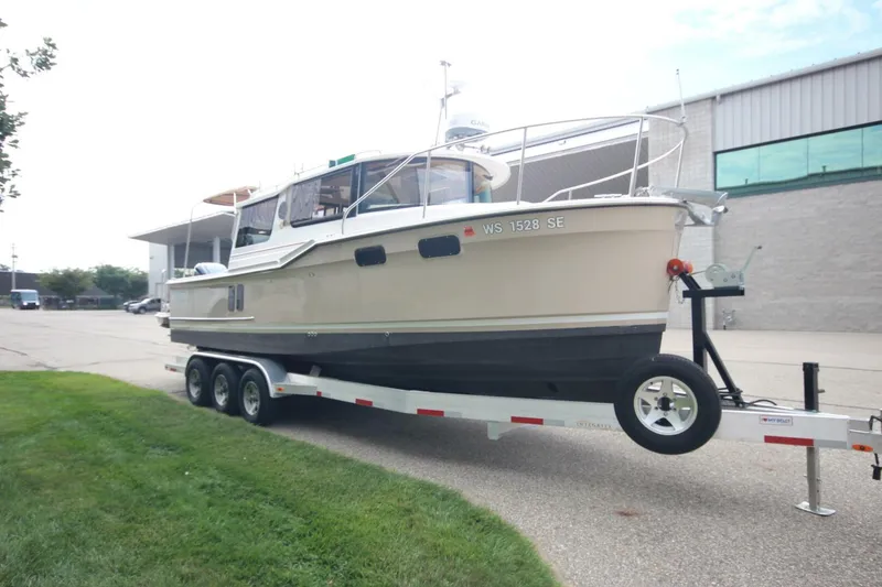 Slide: The Image of Ranger Tug R-27 Luxury Edition & Custom Trailer 2023 - 5637674