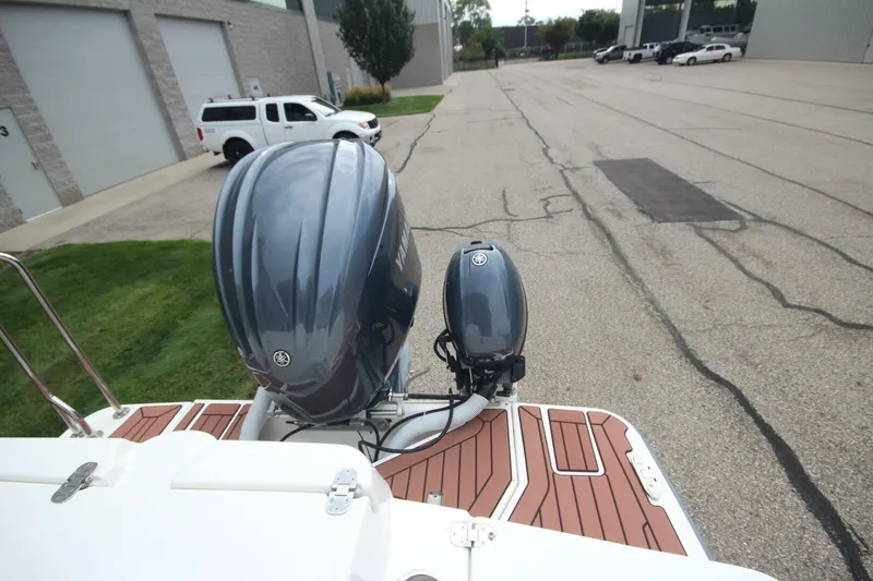 Slide: The Image of Ranger Tug R-27 Luxury Edition & Custom Trailer 2023 - 5637688