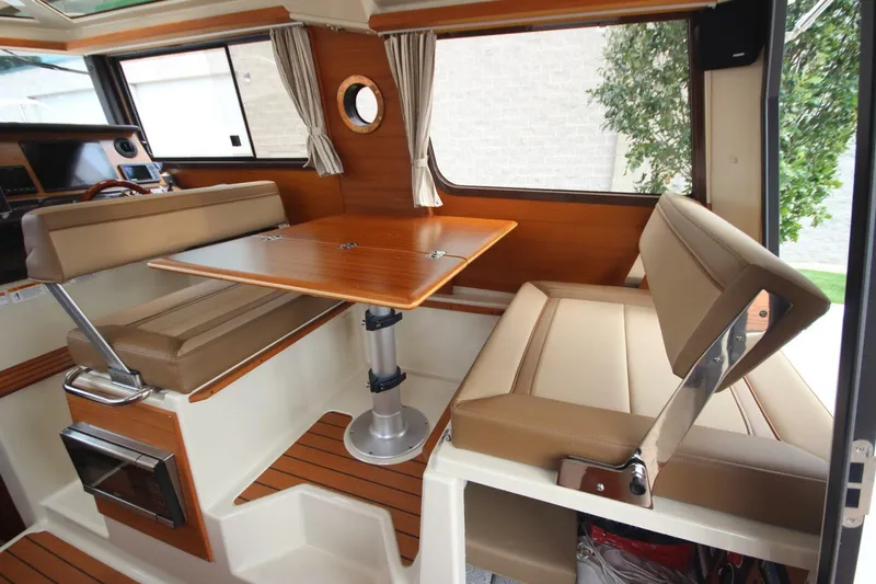 Slide: The Image of Ranger Tug R-27 Luxury Edition & Custom Trailer 2023 - 5637705