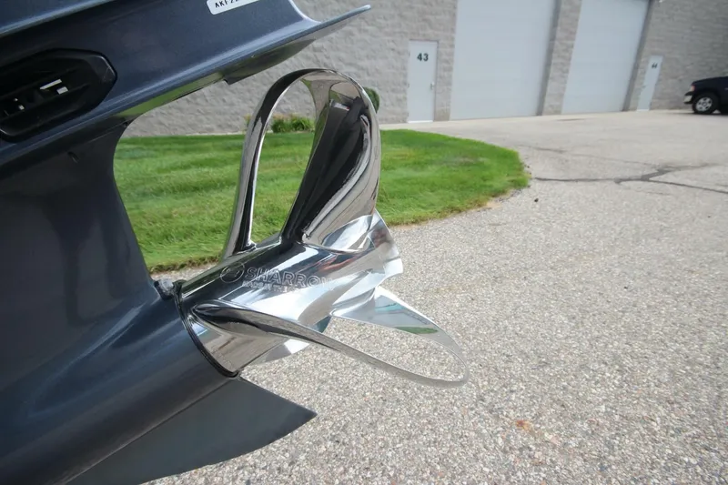 Slide: The Image of Ranger Tug R-27 Luxury Edition & Custom Trailer 2023 - 5637732