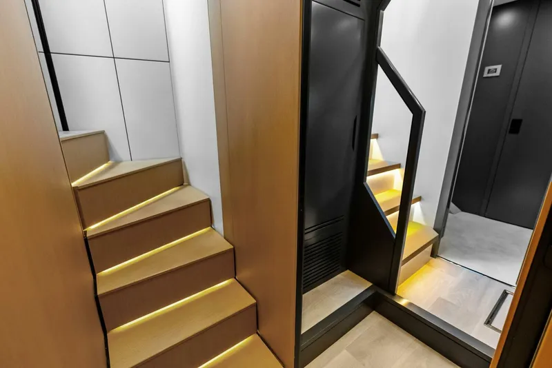 Slide: The Image of Wally Wallywhy 100 2025 - 5706564