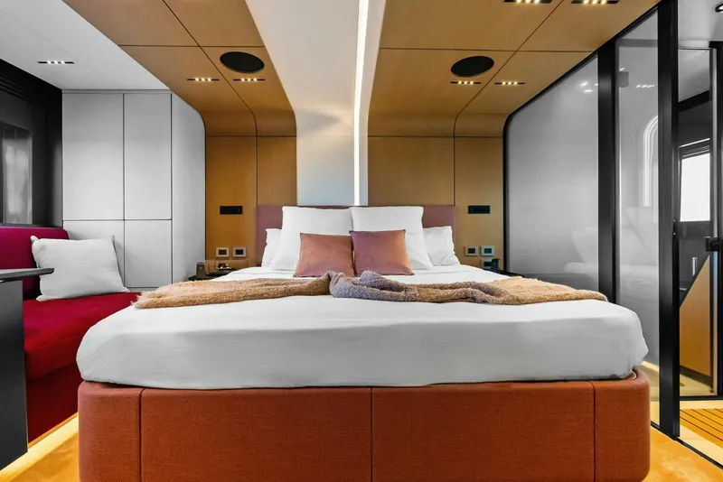 Slide: The Image of Wally Wallywhy 100 2025 - 5706577