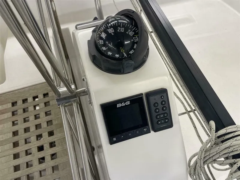 Slide: The Image of Beneteau 40.7 1999 - 5638223