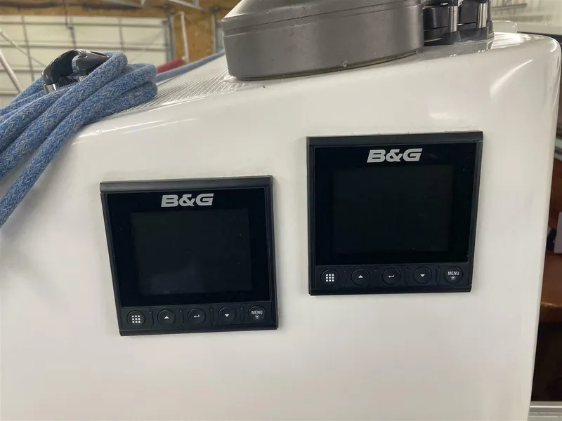 Slide: The Image of Beneteau 40.7 1999 - 5638229