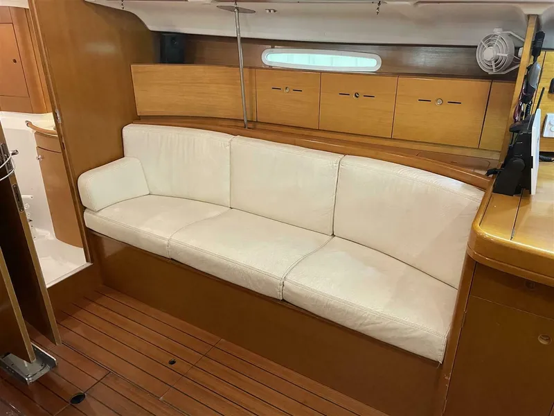 Slide: The Image of Beneteau 40.7 1999 - 5638238