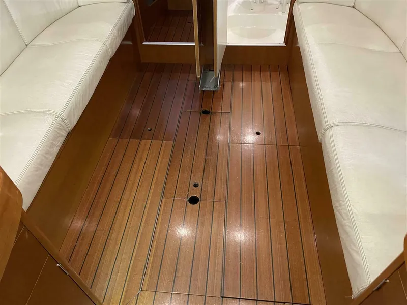 Slide: The Image of Beneteau 40.7 1999 - 5638240