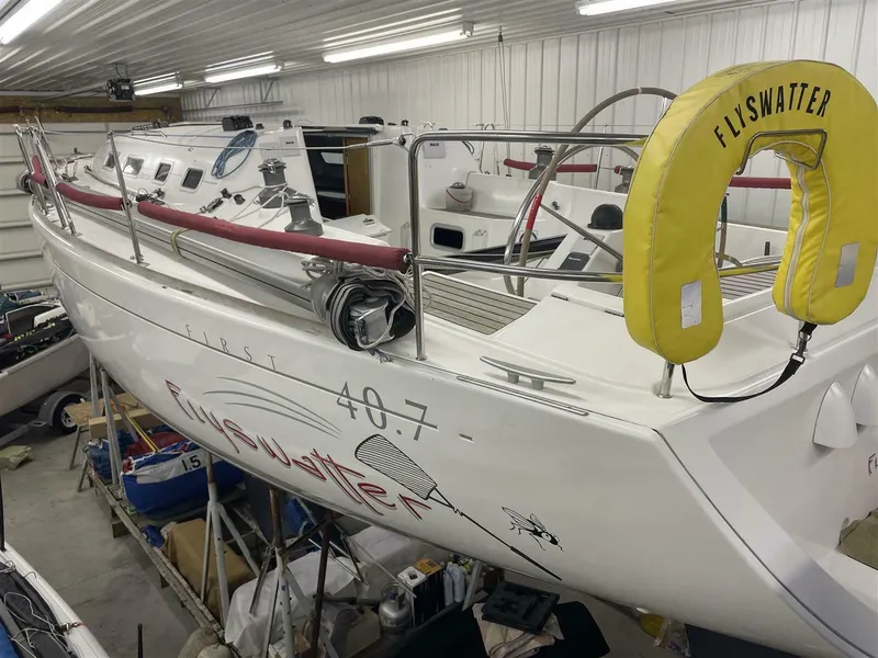 Slide: The Image of Beneteau 40.7 1999 - 5638256
