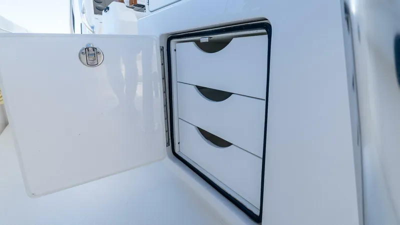 Slide: The Image of Valhalla Boatworks V-46 2023 - 5638105