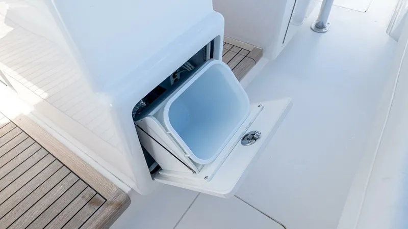 Slide: The Image of Valhalla Boatworks V-46 2023 - 5638107