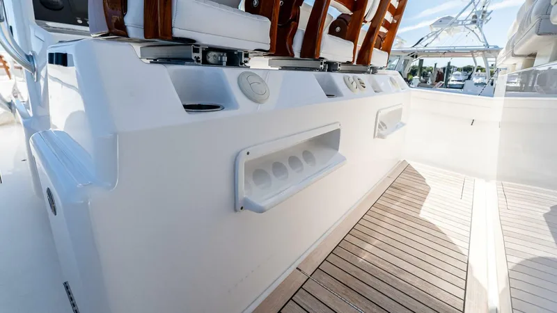 Slide: The Image of Valhalla Boatworks V-46 2023 - 5638086