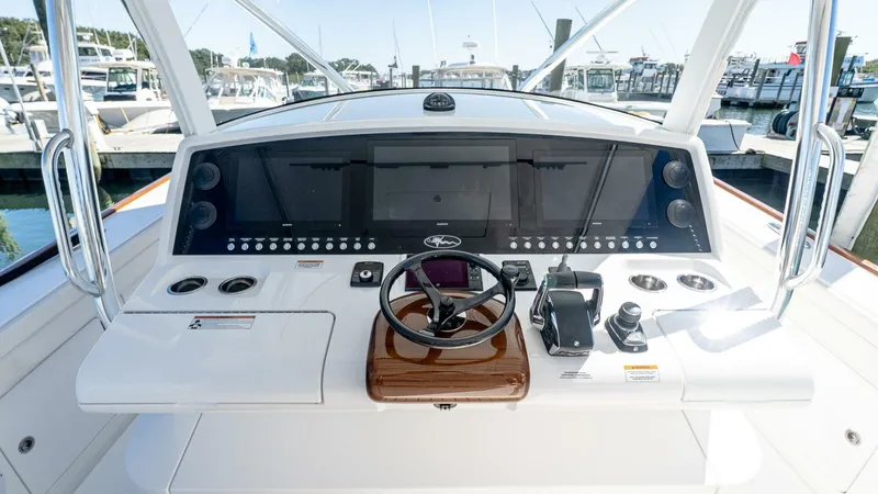 Slide: The Image of Valhalla Boatworks V-46 2023 - 5638102