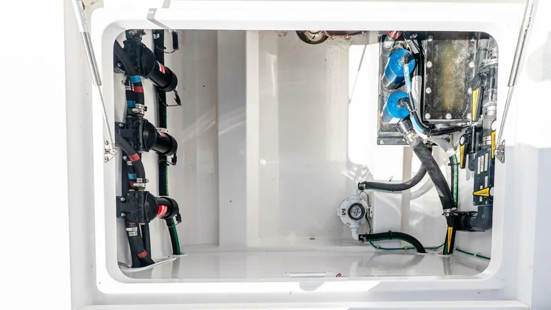 Slide: The Image of Valhalla Boatworks V-46 2023 - 5638088