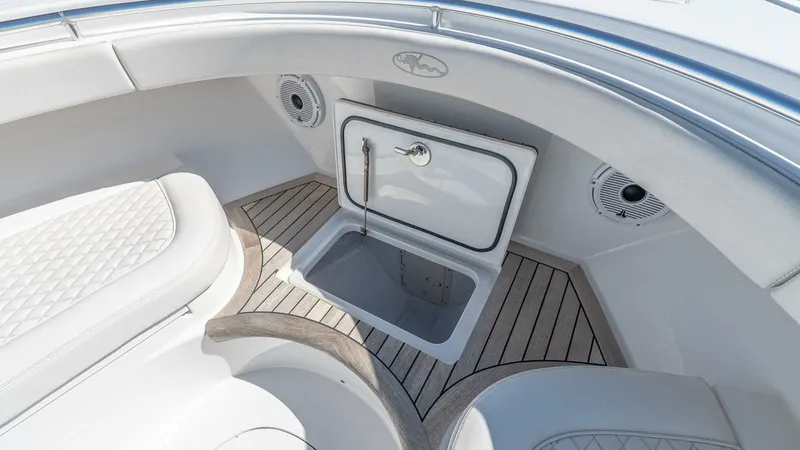 Slide: The Image of Valhalla Boatworks V-46 2023 - 5638116