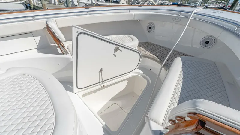 Slide: The Image of Valhalla Boatworks V-46 2023 - 5638118