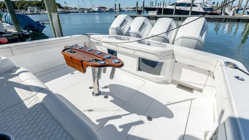 Slide: The Image of Valhalla Boatworks V-46 2023 - 5638096