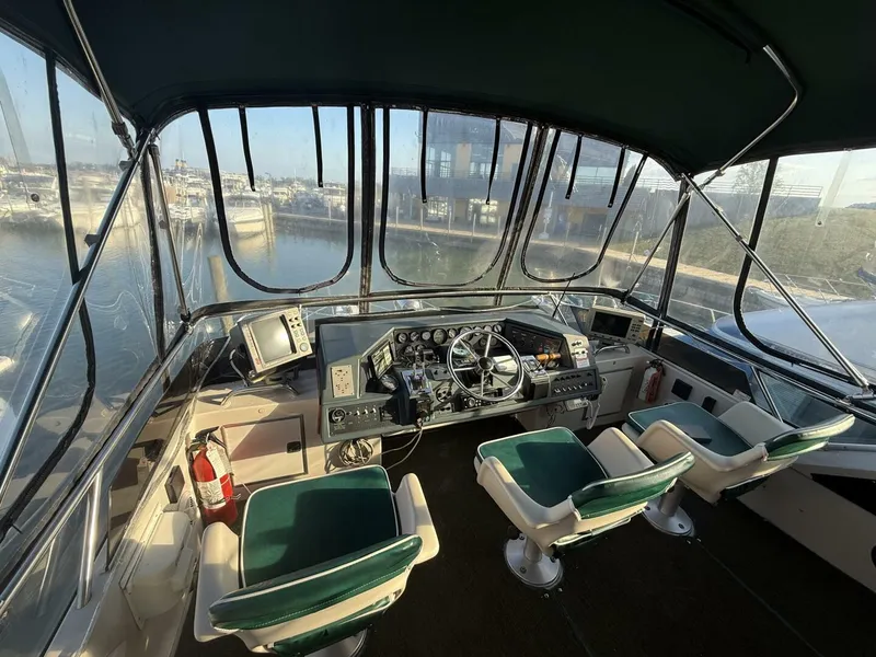 Slide: The Image of Sea Ray 415 1988 - 5649329