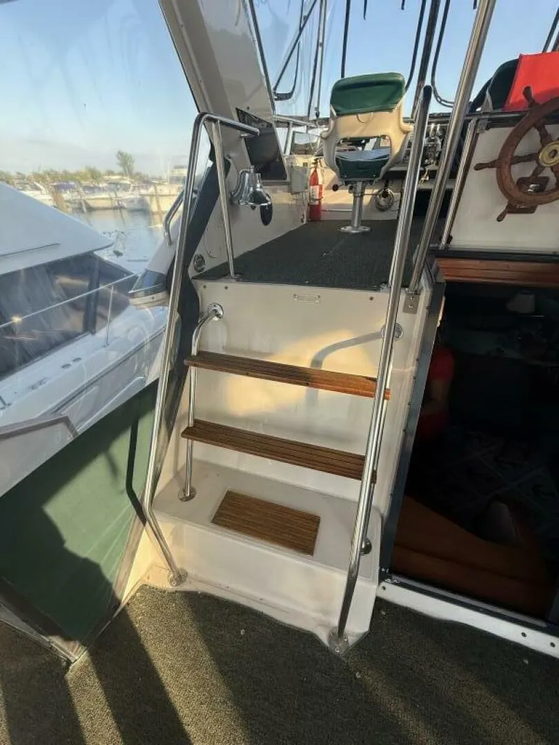 Slide: The Image of Sea Ray 415 1988 - 5649359