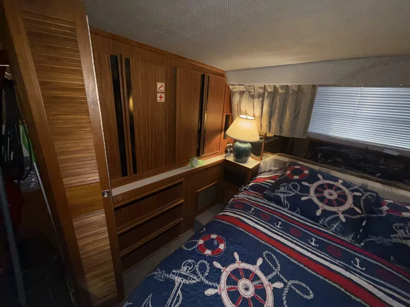 Slide: The Image of Sea Ray 415 1988 - 5649362