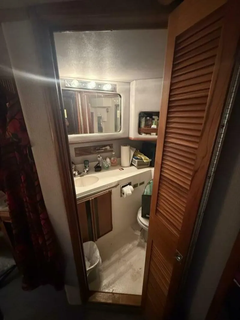 Slide: The Image of Sea Ray 415 1988 - 5677188