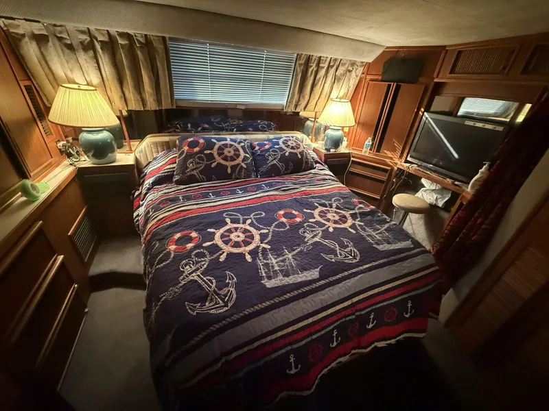 Slide: The Image of Sea Ray 415 1988 - 5677192