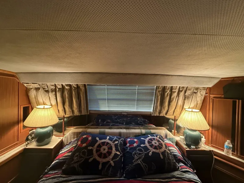 Slide: The Image of Sea Ray 415 1988 - 5677196