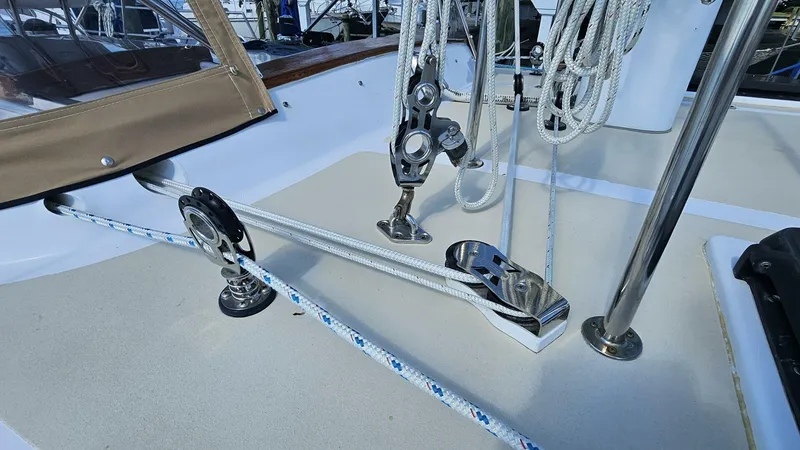 Slide: The Image of Wellington Cutter 1980 - 5673592