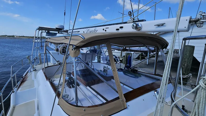 Slide: The Image of Wellington Cutter 1980 - 5673591