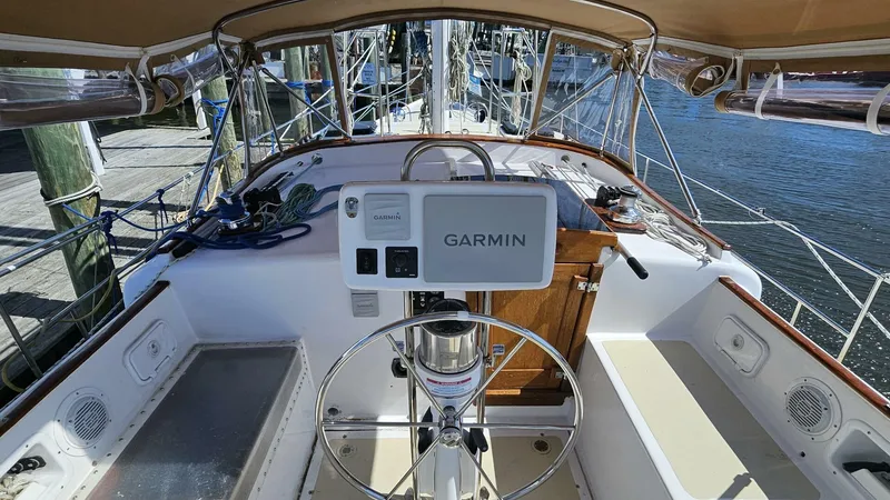 Slide: The Image of Wellington Cutter 1980 - 5673596