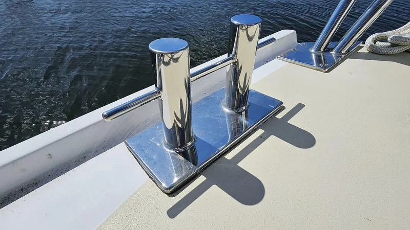 Slide: The Image of Wellington Cutter 1980 - 5673600