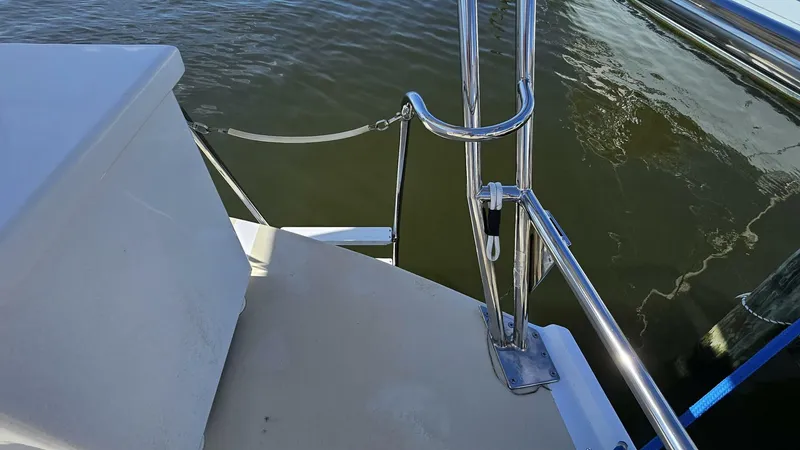 Slide: The Image of Wellington Cutter 1980 - 5673602