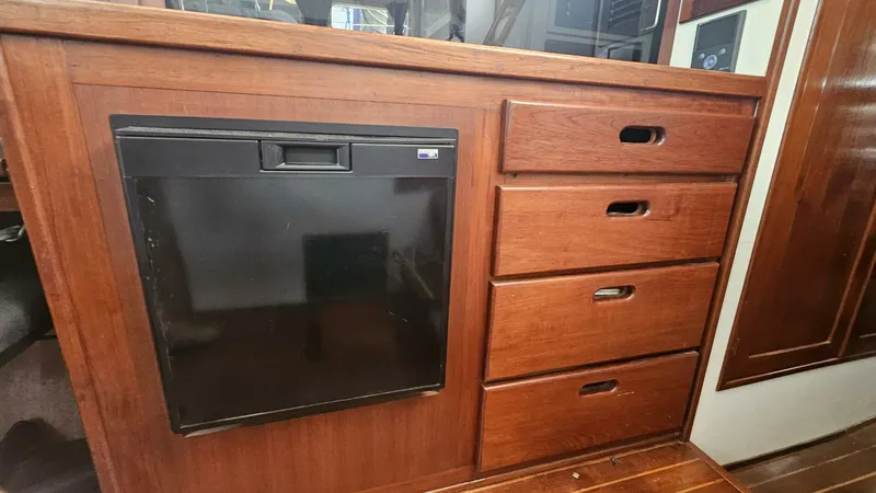 Slide: The Image of Wellington Cutter 1980 - 5645008