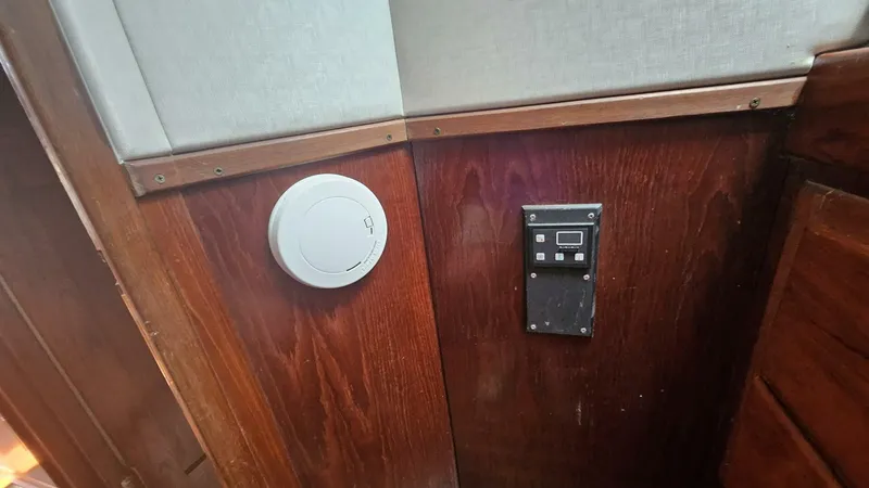 Slide: The Image of Wellington Cutter 1980 - 5645023