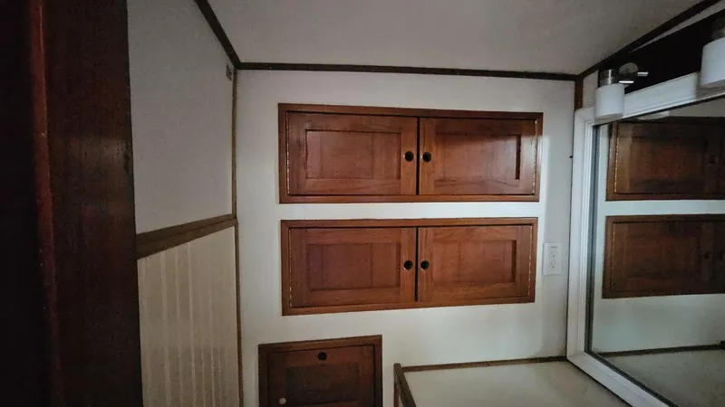 Slide: The Image of Wellington Cutter 1980 - 5645031