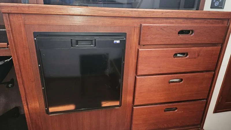 Slide: The Image of Wellington Cutter 1980 - 5645074