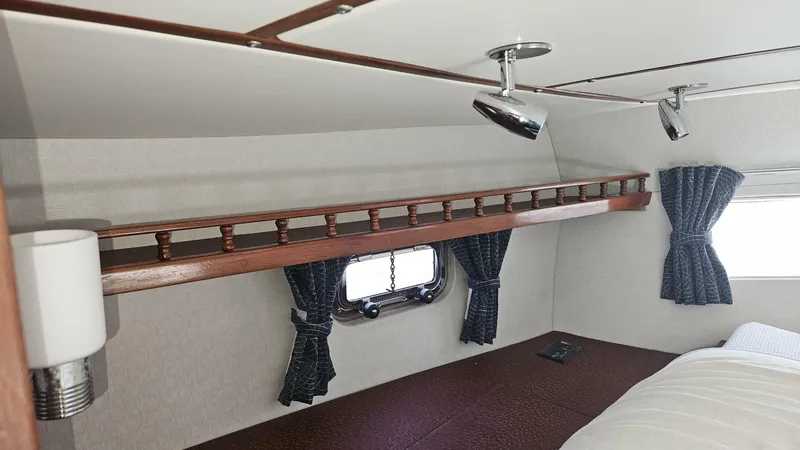 Slide: The Image of Wellington Cutter 1980 - 5645091