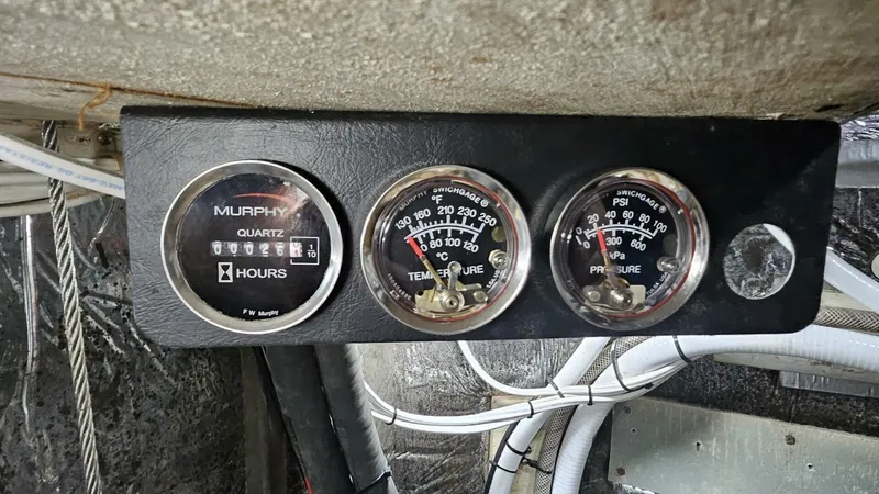 Slide: The Image of Wellington Cutter 1980 - 5644969