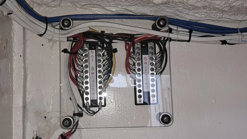 Slide: The Image of Wellington Cutter 1980 - 5645098