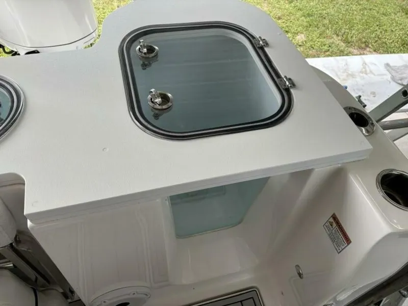Slide: The Image of Sea Fox 288 COMMANDER 2021 - 7516970