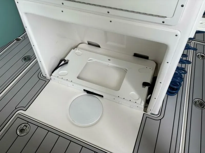 Slide: The Image of Sea Fox 288 COMMANDER 2021 - 5643912