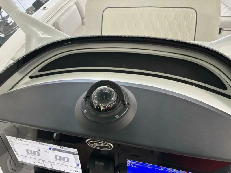 Slide: The Image of Sea Fox 288 COMMANDER 2021 - 5643924