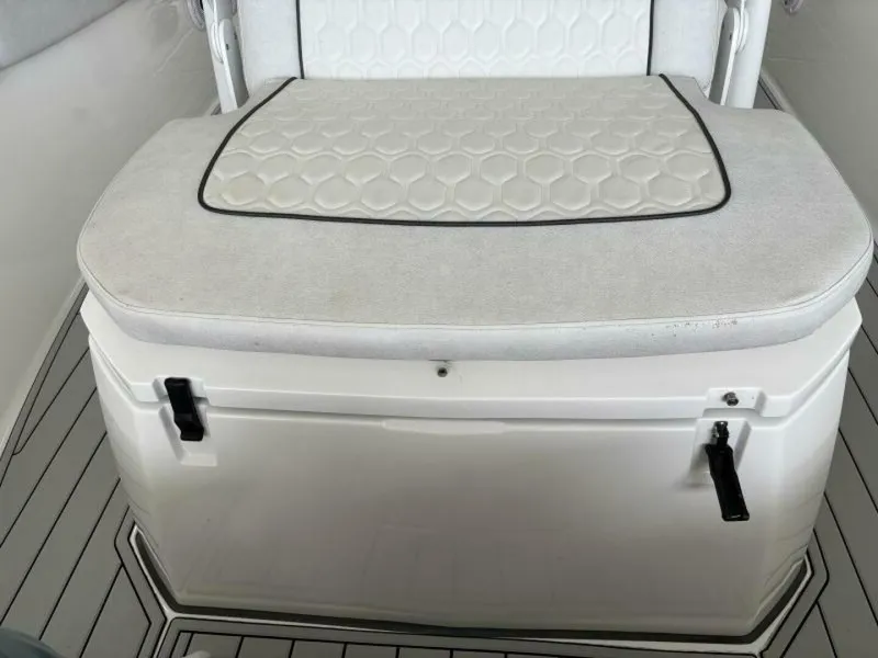 Slide: The Image of Sea Fox 288 COMMANDER 2021 - 7516993