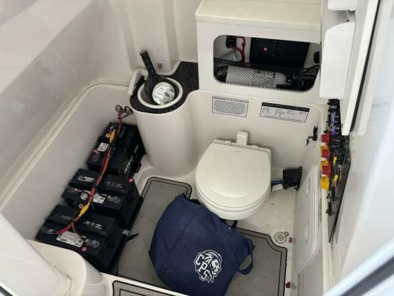 Slide: The Image of Sea Fox 288 COMMANDER 2021 - 7516986