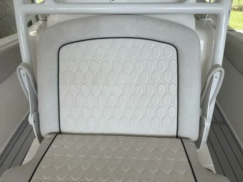 Slide: The Image of Sea Fox 288 COMMANDER 2021 - 7516992