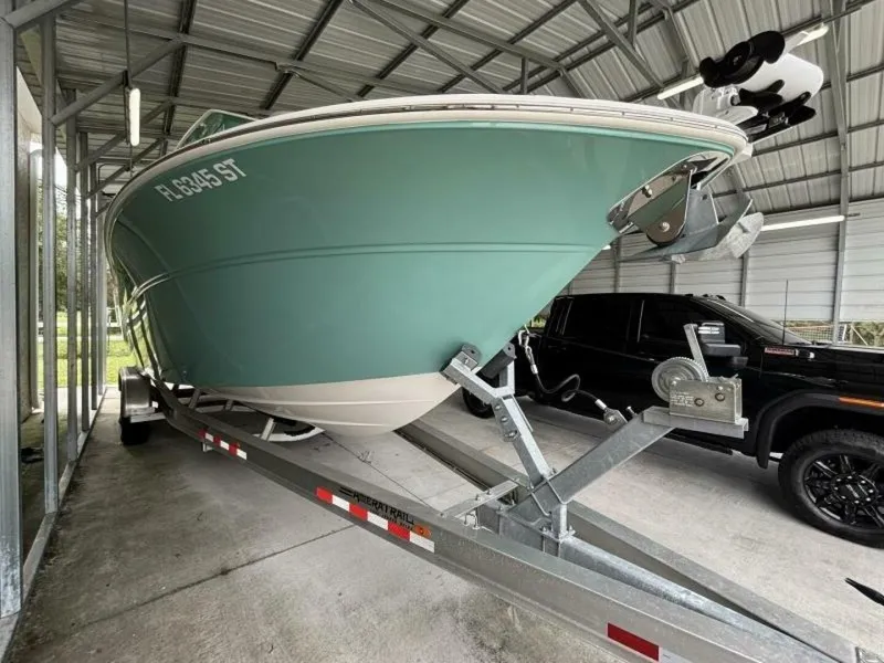 Slide: The Image of Sea Fox 288 COMMANDER 2021 - 7516925