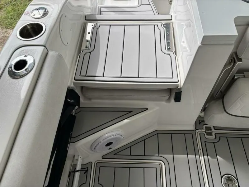 Slide: The Image of Sea Fox 288 COMMANDER 2021 - 7516975