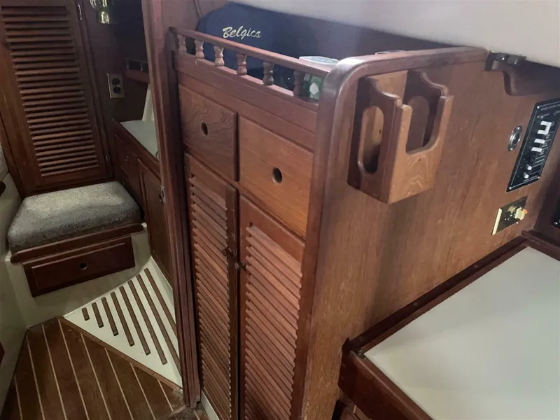 Slide: The Image of Bayfield 36 Cutter 1989 - 5639655