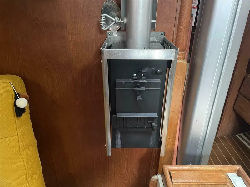 Slide: The Image of Bayfield 36 Cutter 1989 - 5639661