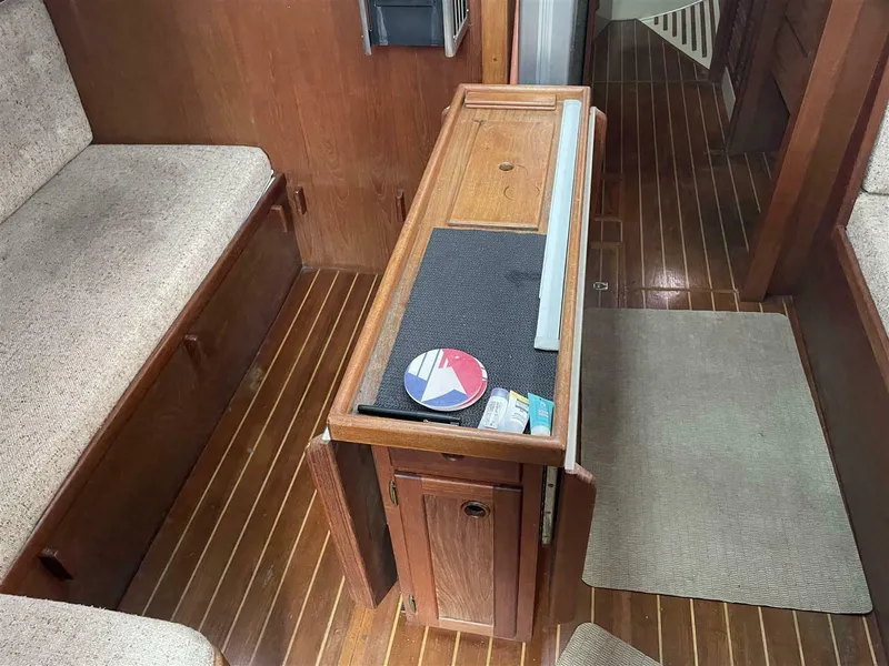 Slide: The Image of Bayfield 36 Cutter 1989 - 5639664